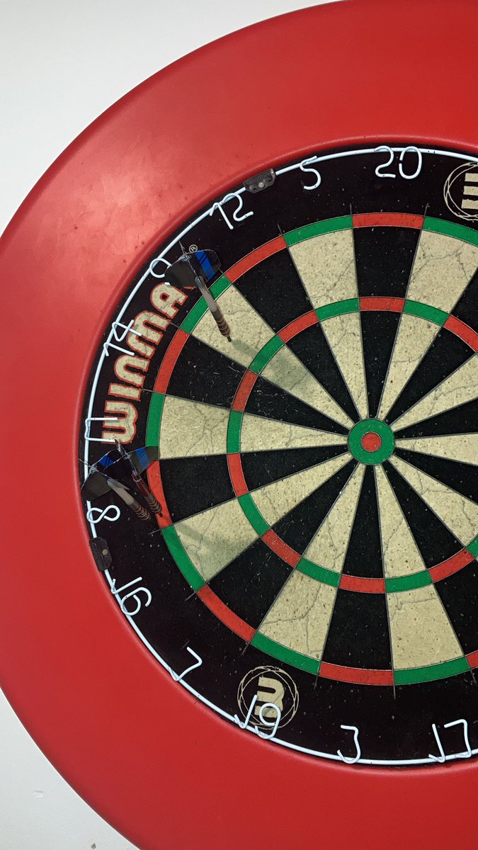 Looks like I’m in charge here #whosincharge #meorthedevil <a href="/TedHankeyDarts/">Ted Hankey</a> <a href="/Wayne501Mardle/">WAYNE MARDLE</a>