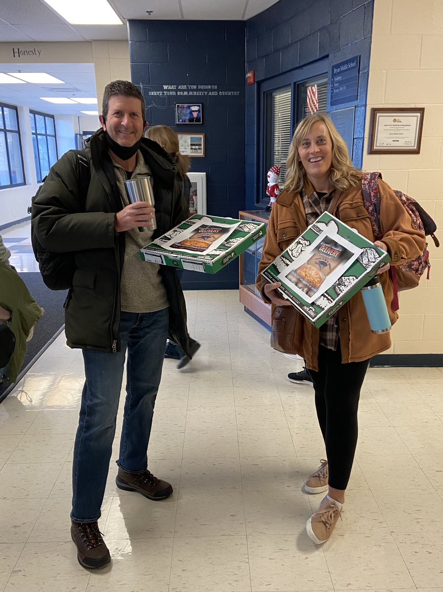 Suzanne Leake tweet media