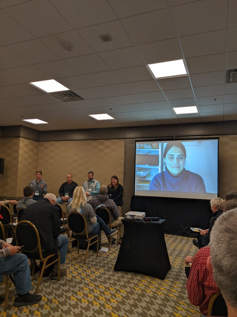 JenSchweigert's tweet photo. Listening to 'Making Sense of Carbon' at #notillconference Curious about everyone's thoughts on carbon. What are your thoughts? https://t.co/b1mrPrzV5I