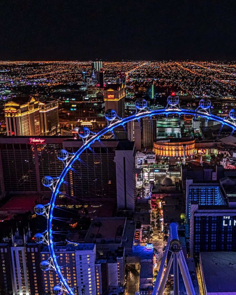 We light up blue tonight in recognition of National Law Enforcement Appreciation Day and in support of @lvmpdfoundation ‘s Go True Blue Campaign (📸: @MaverickHeli )