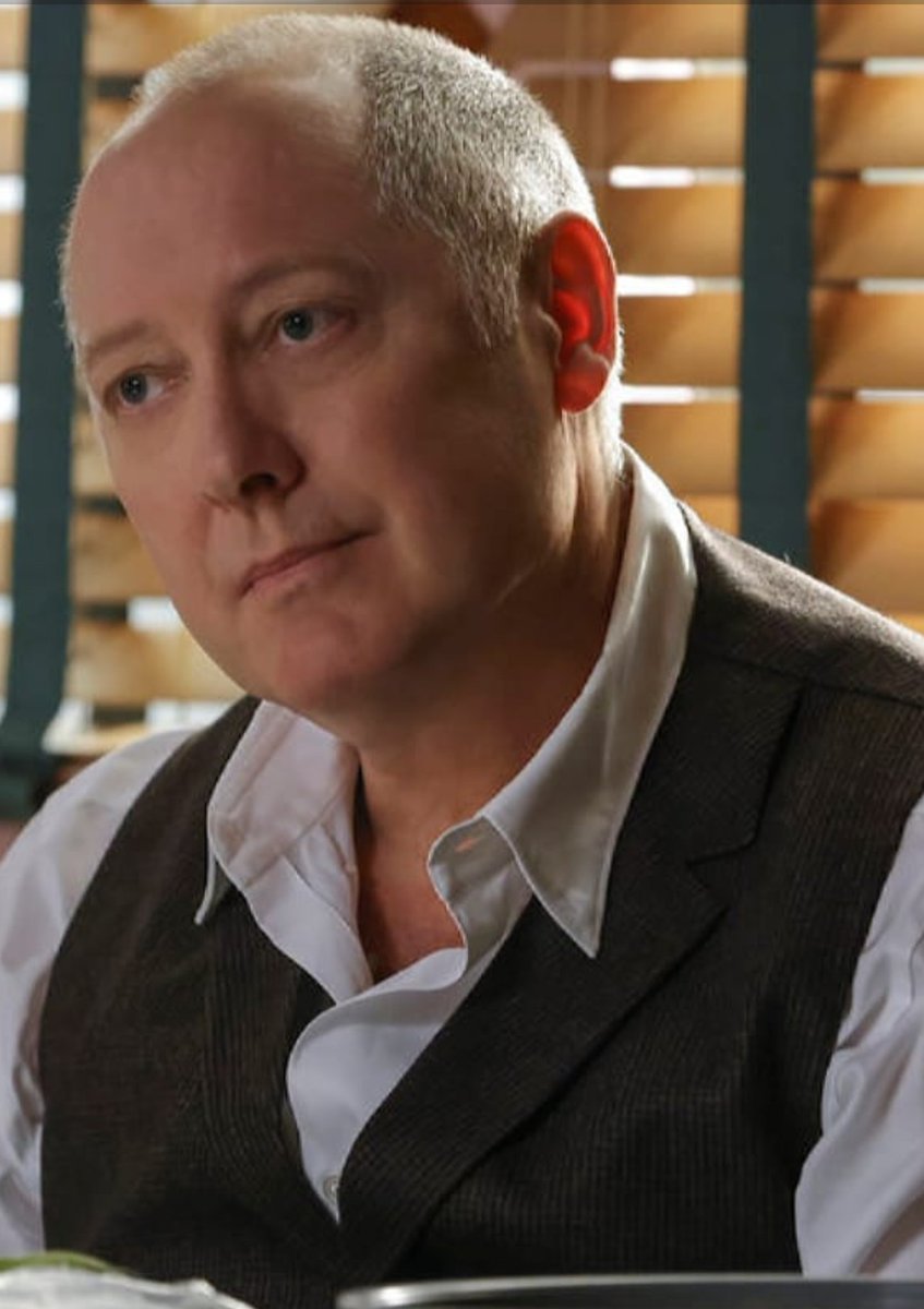 Antje1510's tweet image. OOF 🥵🥵
Top Button's open 🥵🥰
#JamesSpader #ToHot #TheBlacklist
