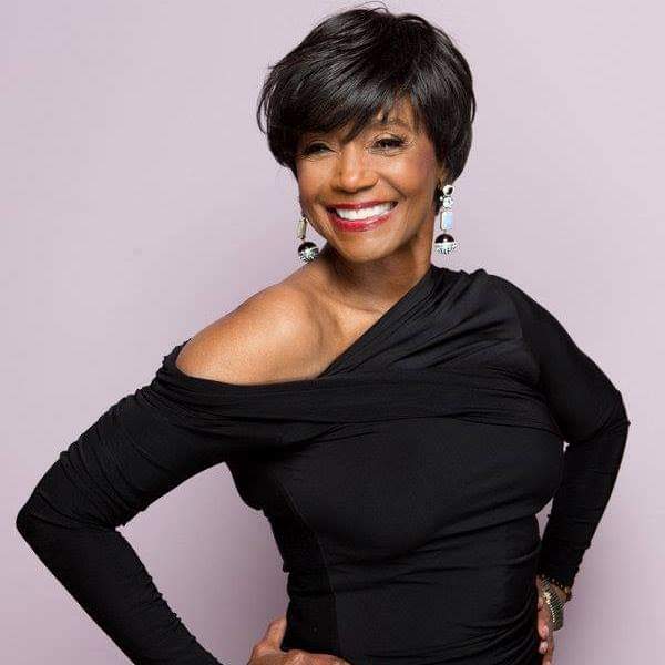 If you find yourself about to complain, think of your many blessings and rejoice! 💋 https://t.co/Ww6<a href="/tag/blackgirlsrock"class="tags"><span>#blackgirlsrock</span></a>