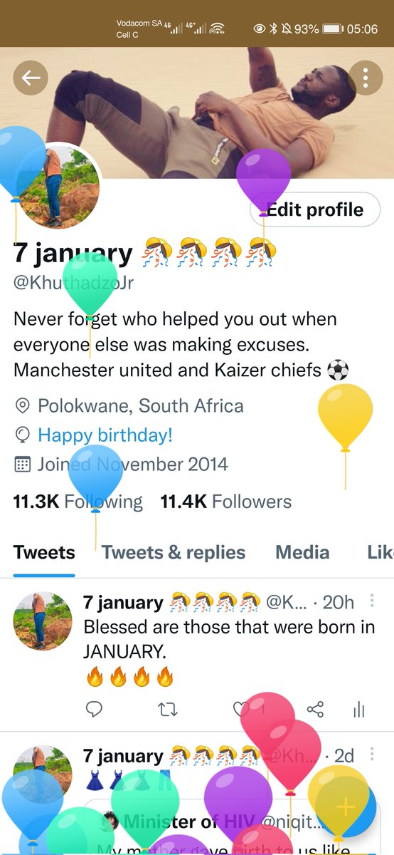 KhuthadzoJr's tweet photo. Balloons on my profile.
Hooray! Another birthday, another celebration. I take this opportunity to wish myself the best birthday yet and abundance in blessings.
#Hello28 https://t.co/7v12StZlEu