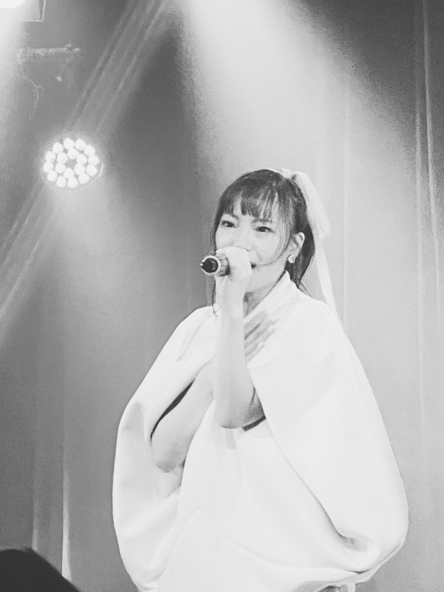 _mr_____a_'s tweet photo. 久しぶりに会心ノ一撃のライブを観れたよ。しかも大好きな曲(ずっとライブでは封印されていた曲)「Ting-A-Ling」を聴けて…もー、嬉しくて涙がでたよ。ありがとう!会心ノ一撃。
@KISNnoichigeki #会心ノ一撃 #久しぶり #TingALing #綾野剛 #オダギリジョー #チバユウスケ #成田昭次 #男闘呼組 好き https://t.co/4m0vFzq2Ae