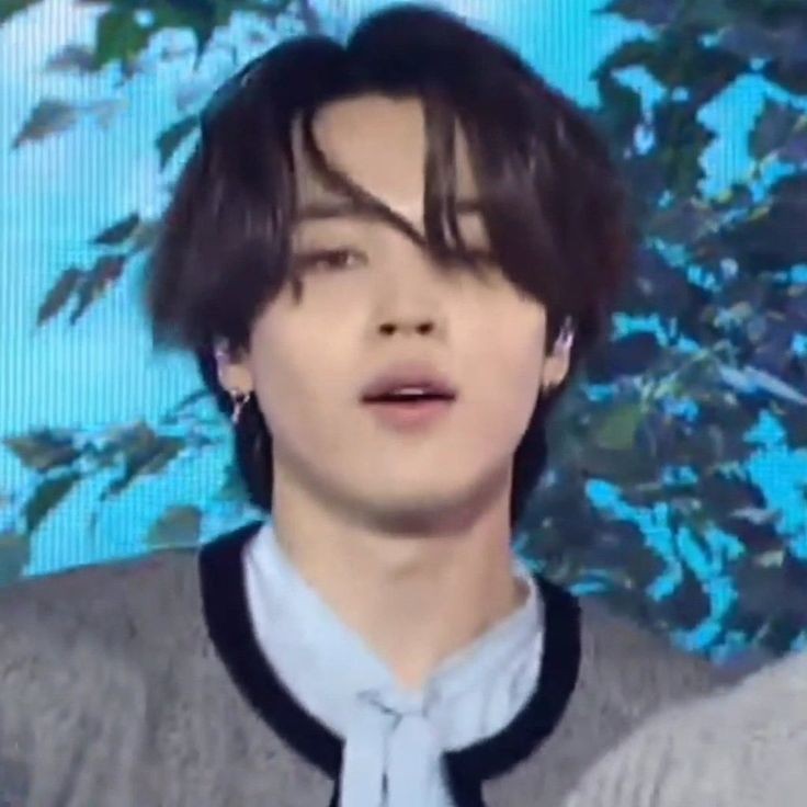 when ji's hair looks like this a fairy is born because it's extremely adorable ! 🧚‍♂️