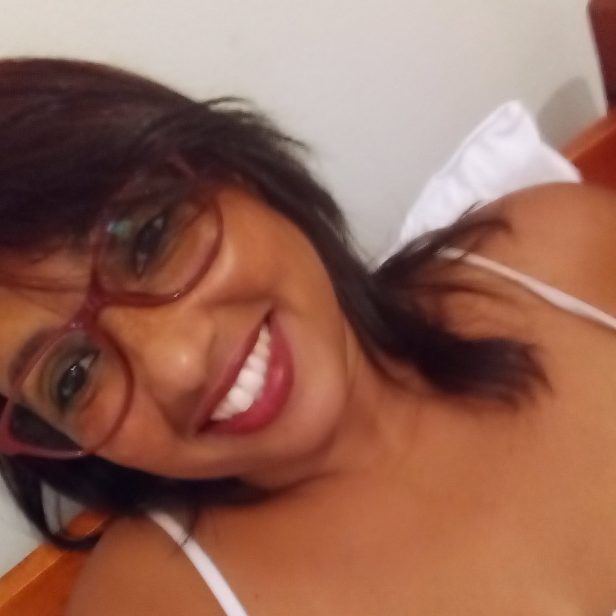 SeniaDos's tweet photo. #NewProfilePic https://t.co/S1uFfQXIOo