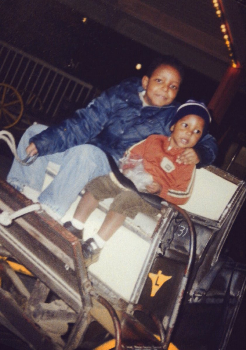 This ain’t a G-Wagon but there’s G’s in the Wagon 🐐🐐🐐
Happy 24th Big Bro ❤️🤝