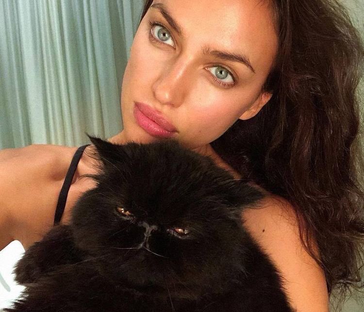 Happy birthday to my queen Irina Shayk 