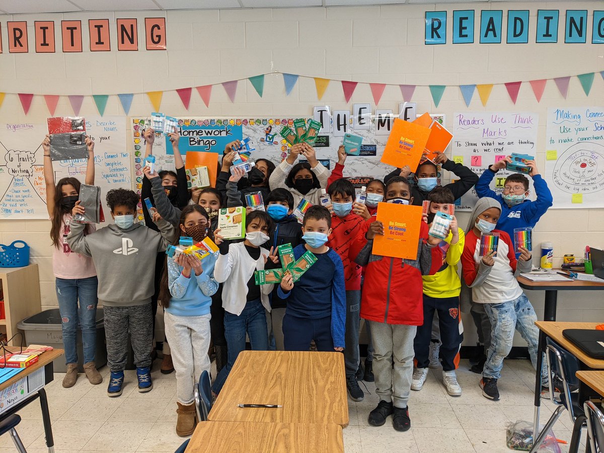 MrsRamirez315's tweet photo. Thank you so much @KidsInNeed for all the amazing supplies. The students are so grateful and excited to use everything!! 👩‍🏫🖍️📒✏️🧑‍🏫 #CRidgepride https://t.co/VzYtYQmOry