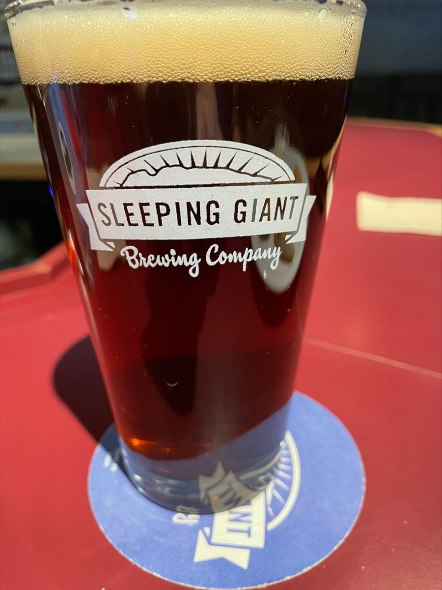 CraftBeerImport's tweet image. Name a better combo than pizza and beer!?!?! The iconic @tomshouseofpizza has the EXCLUSIVE on pints of @sleepgiantbrew  in Calgary at their 3 locations. Northern Logger and a Spiced Pepperoni? Mr. Canoehead with your Hawaiian Style? Tough but wonderful decisions! 🍕🍕 🍺