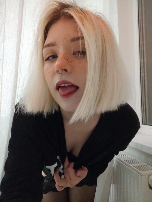 Live on #chaturbate https://t.co/6ISt9WcmLR<a href="/tag/chaturbate"class="tags">#chaturbate</a>