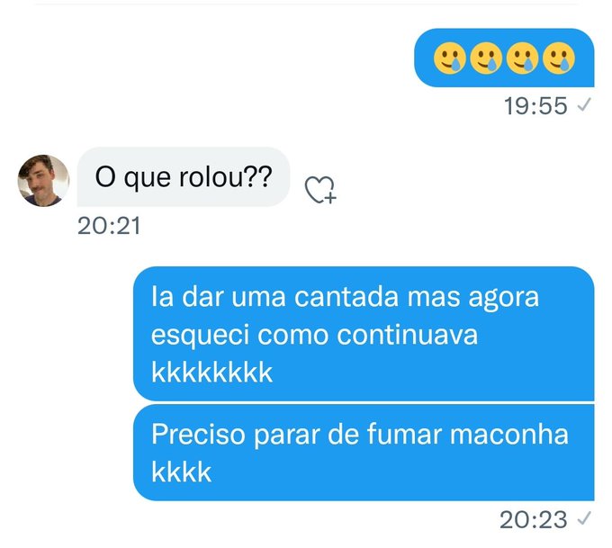 Eu s&oacute; passo vergonha 🥲 https://t.co/tmk3iec9Fk