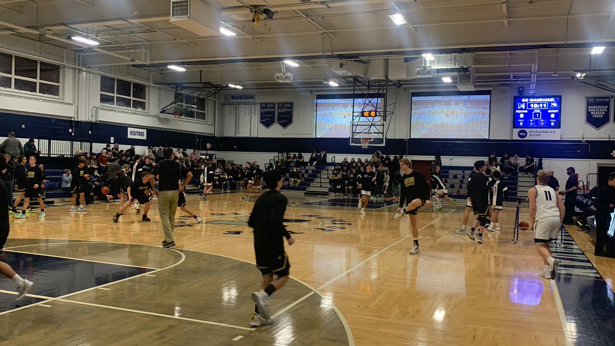 rob_rgoodall1's tweet photo. Manasquan Boys Basketball vs Point Boro Panthers! Let’s Go!!!! https://t.co/S3gp2l8OCV