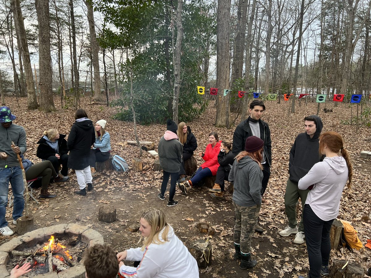 This is what our third class of #NatureAwareness looked like today in the #forestclassroom <a href="/elonuniversity/">Elon University</a>. Making mud faces and cob and then having discussions about biophilia, forest bathing, and linguistic colonization. #COR4240 #teachingoutside #enviroed <a href="/elon_core/">Elon Core Curriculum</a>