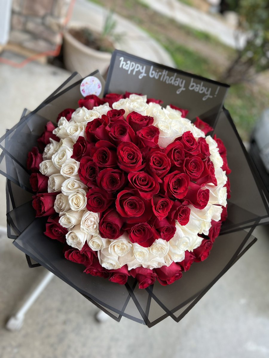 ayalassweetstem's tweet image. 39 days till Valentine’s Day 💝❤️💘❤️‍🔥