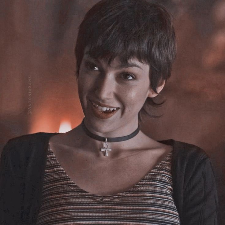 I'm looking for someone who would be willing to run the Tokio account! Someone who has experience and can also write a lot of storylines. I don't expect to be here 24/7, but would like someone who speaks English and is preferably 21+! 

DM ME, I PAY IN LOVE

RT!

#freerol #lcdp