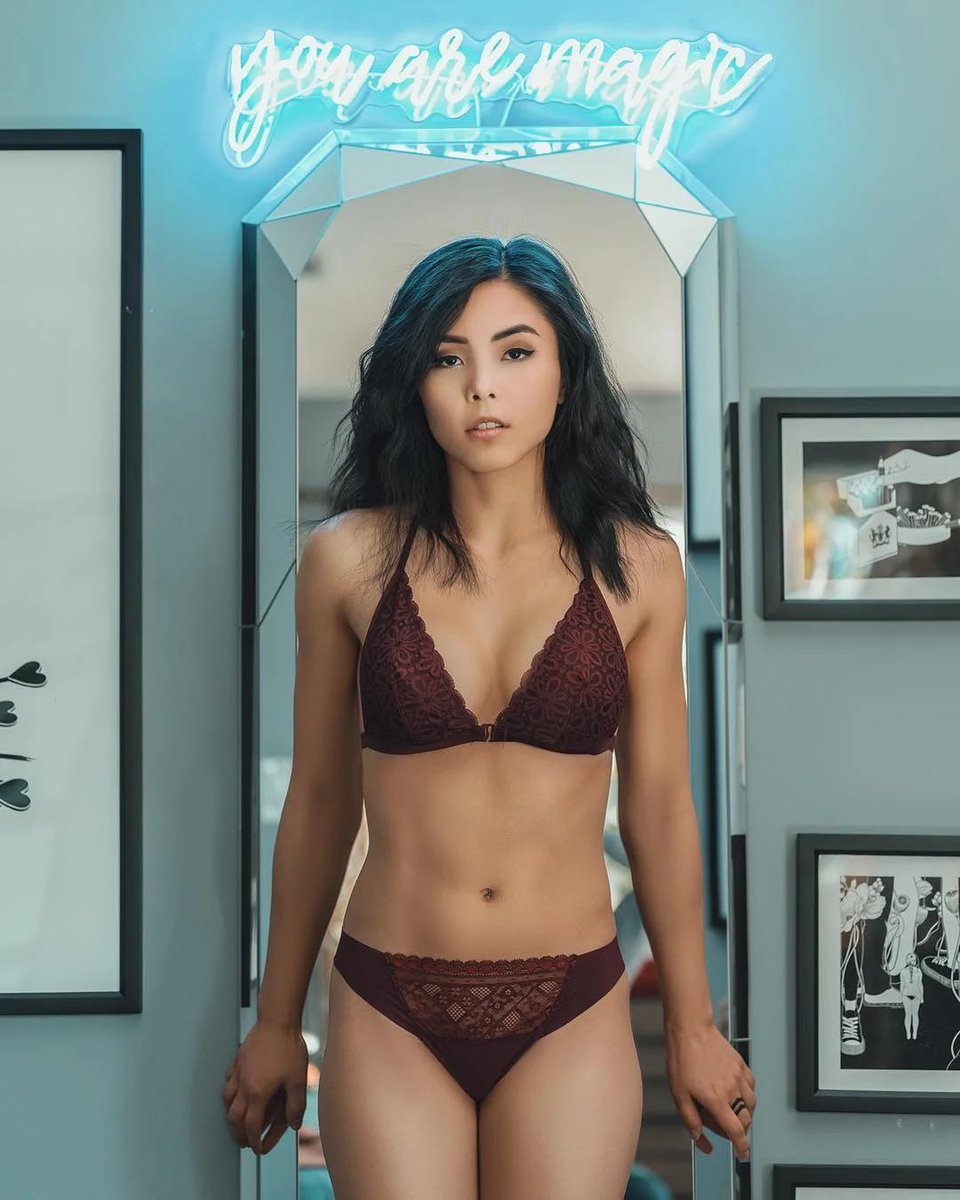 Anna Akana.