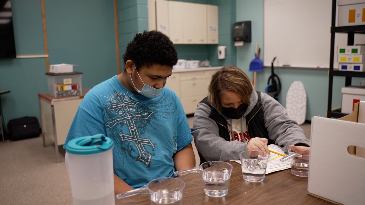 ISD742's tweet photo. Apollo student Jeremiah McGee is doing work in the new PAES (Practical Assessment Exploration System) Lab. Real-world life skills! #742together https://t.co/BfX4O8QHHv
