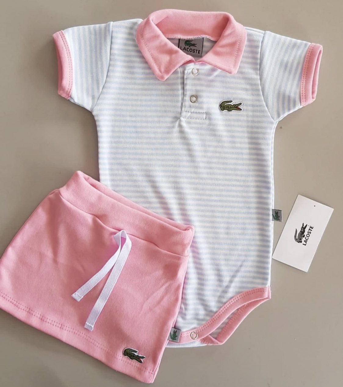 kit Lacoste para bebê menina
