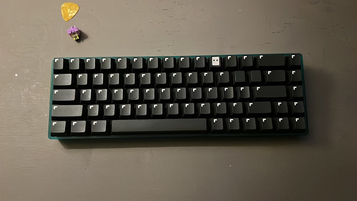 #mito #gmk MiTo GMK Pixel keycaps finally arrived 🥳