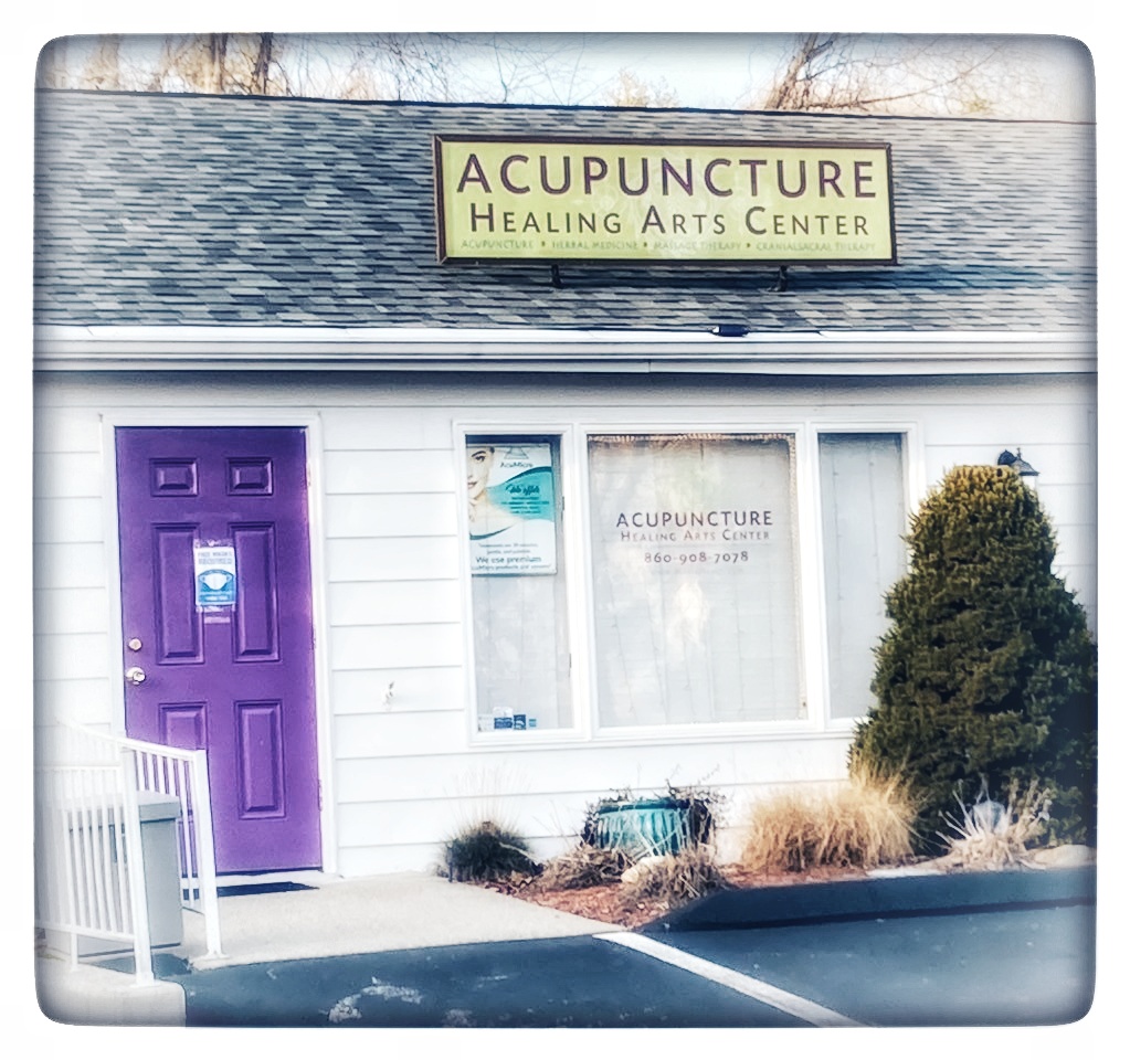 MysticRiverAcup's tweet photo. Come check out our new digs! We are now serving our patients exclusively at our Gales Ferry location: Acupuncture Healing Arts Center - 1026 Long Cove Rd, Gales Ferry.  
Give us a ring to schedule your appointment! ☎️
#newyearnewdigs #newyearsnews #acupunctureworks https://t.co/0RqYuN0b2P