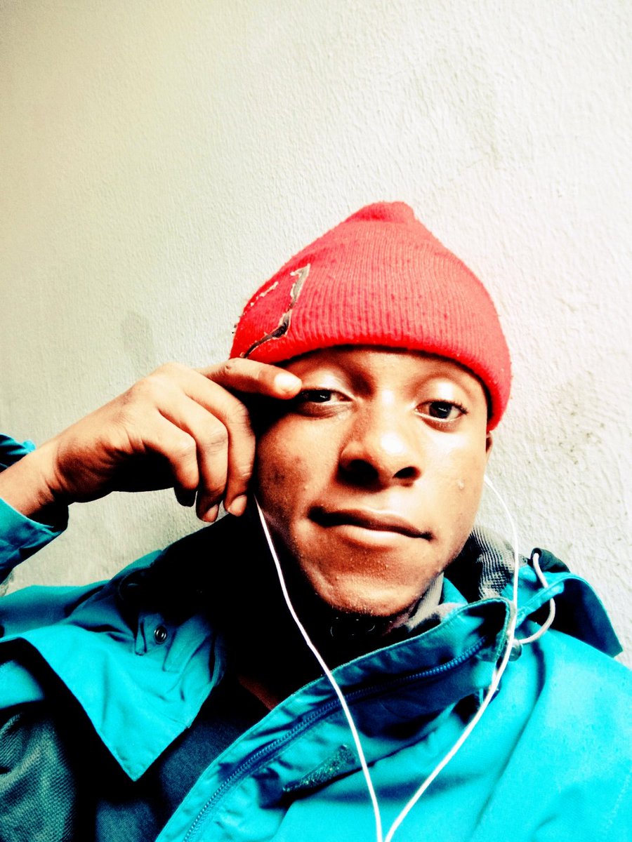 IconDiior's tweet photo. Good morning fam https://t.co/Y95kfWVzM4