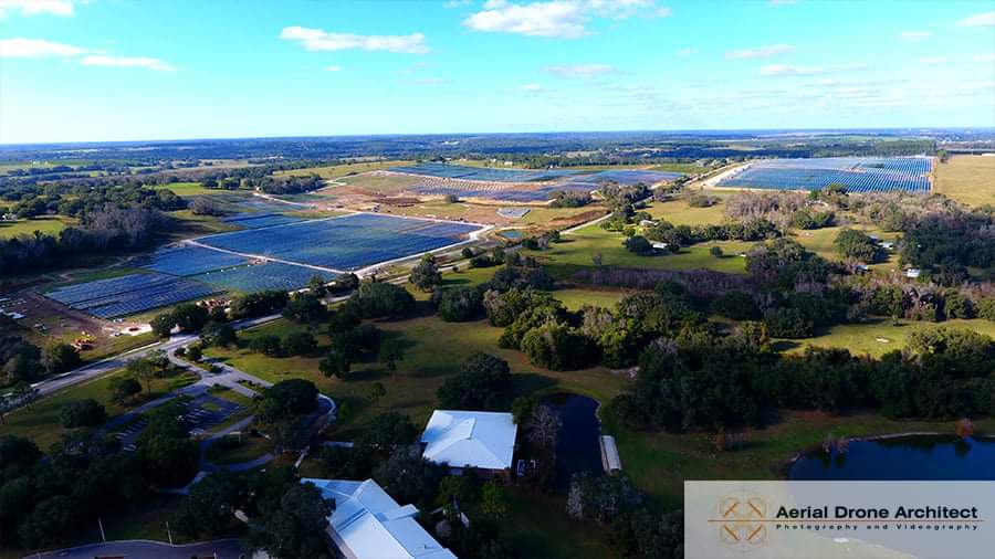 aerialdronearch's tweet photo. Update on the Solar Farm North of Dade City, FL
#aerialdronearchitect #aerialphotography #aerialdrone #drones #dronephotography #design #engineering #construction #architecture #architect #photography #whatanarchitectdoes #florida #floridalife #solar #solarpower #dadecity https://t.co/AVGn5rsaSC