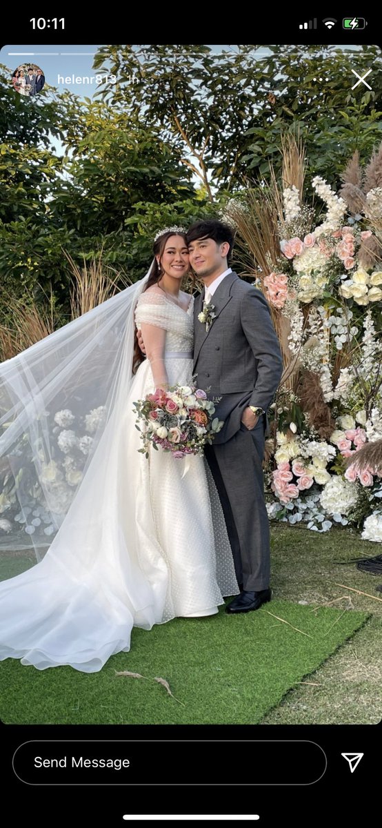 brylievers_'s tweet photo. Congratulations to our newly weds! @bryanjsantos_ @marlannflores best wishes!🥂🎉🎊 we love you! 

Ps. Thank you mommy Helen for the update 🥰 https://t.co/OKAodCbW44