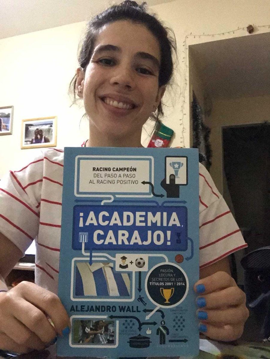 DeportesRacing's tweet photo. #SorteoDeportes

Agustina Tisera, quien fue una de las participantes del sorteo por el libro: ¡Academia, carajo! de Alejandro Wall, ya disfruta de tener en sus manos el ejemplar que ganó.

¡A estar atentas y atentos porque se vienen más sorteos! 😍

#VamosRacing
#DeportesRacing https://t.co/l2s61dcalY