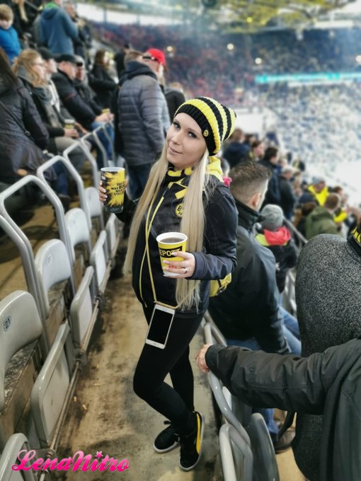 Es geht wieder los!!!! 🖤💛  Mach mit... 💋 https://t.co/c5QE6jpDkq https://t.co/QXtdqR99Kv