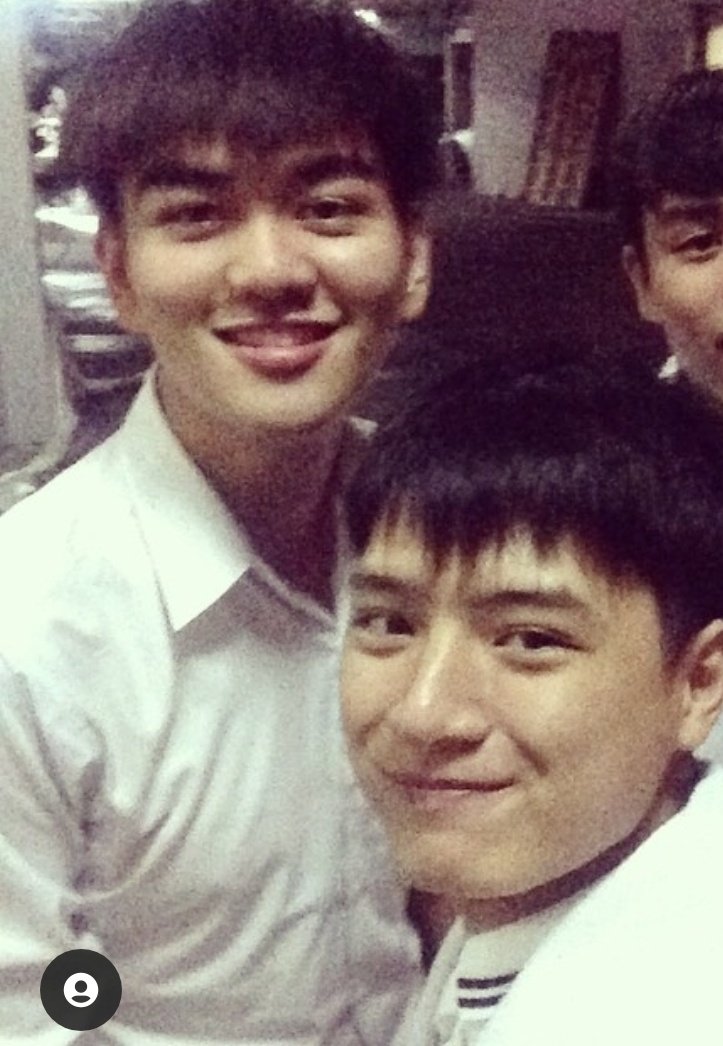 kristmoneywhat's tweet photo. #ไมค์คริส NO WAYYYY, THIS IS SO CUTEEE😭😭😭😭😭😭😭😭😭😭😭😭😭😭😭😭😭😭😭😭😭😭 https://t.co/XPjbmrO6Yu