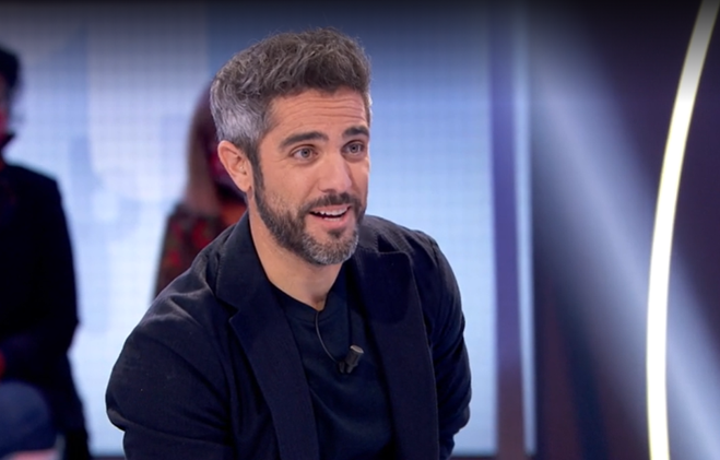 atresmediacom's tweet photo. #Audiencias |

@PasapalabraA3, programa + visto del miércoles, arrasa líder: 19,3%, 2.381.000 espectadores y #minutodeoro

Liderazgo de @TierraAmarga, emisión más seguida de la tarde (15,2% y 1.592.000)

Por la noche, el cine #TimadorasCompulsivas, líder: 11,7% y 1.377.000 https://t.co/VCEtKK62EZ