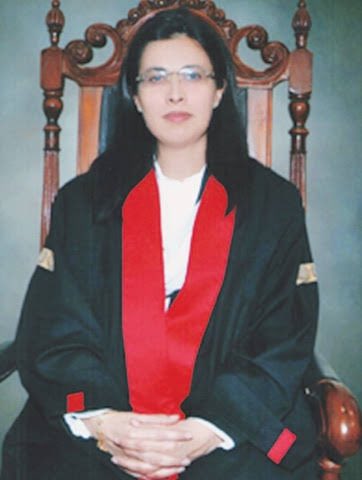AliZafarsays's tweet photo. Pakistan’s first woman Supreme Court judge - Justice Ayesha Malik. https://t.co/281YeIHc25