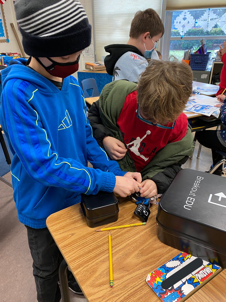 Ashley Anderson tweet media