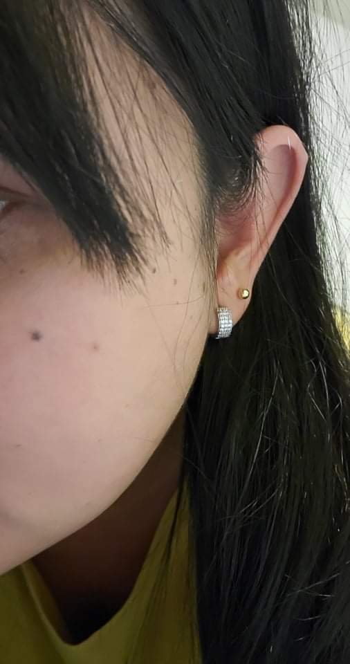 Jofel00's tweet photo. #earpiercing https://t.co/DOomDdYspC