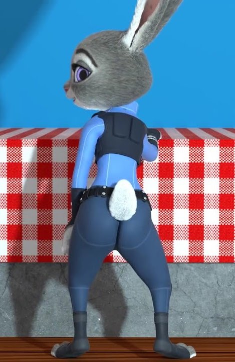 IFurrys1's tweet photo. See the difference? https://t.co/z9WSKrMAbd