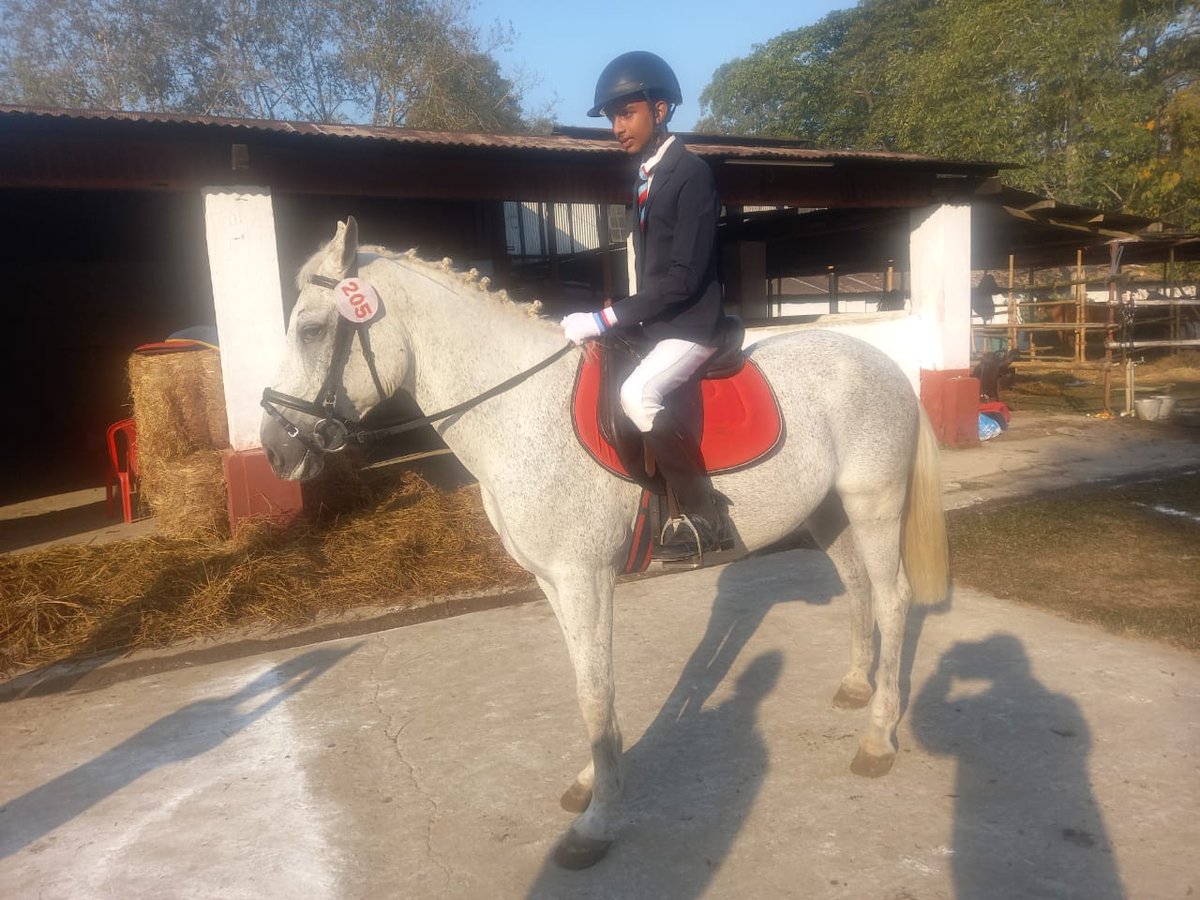 prodefgau's tweet photo. #DibrugarhHorseShow2022
#NCC
47 Assam R&amp;V Sqn NCC KHANAPARA participation in the Equestrian Federation of Assam sponsored Horse Show (7- 9 Jan22)  Team led by Col S Bhatnagar with 8 NCC cadets.
Cadet Priyam Das Gupta won silver medal in the first Hacks event.
@nccner @HQ_DG_NCC https://t.co/NwlAXiidUA