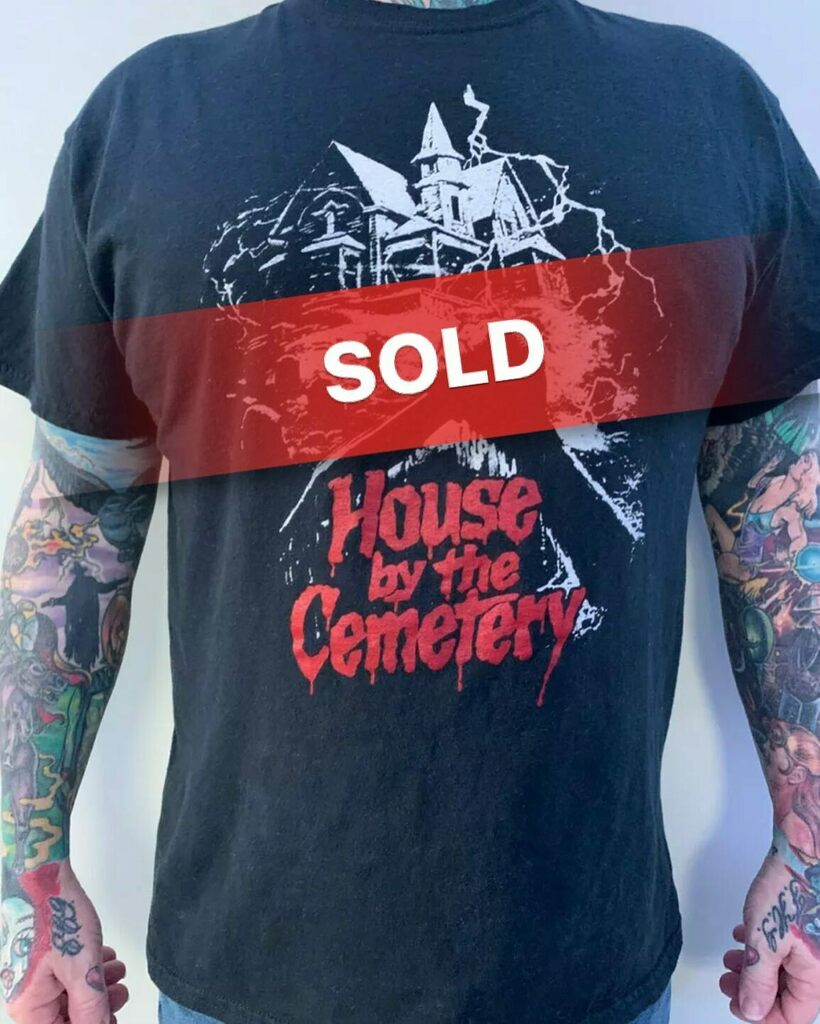 VtgVamp's tweet photo. SOLD in the @strangerains #eBay store! 
.
.
.
.
.
#horror #horrormovies #stephenking #gorewhore #gore #it #misery #theshining #strangerains #halloween #horrorart #horrorlover #horrorauthor #horrorlife #halloween  #monsters #cultclassic #classichorror #wescraven #gothic #goth… https://t.co/3c2LtJ0kjj
