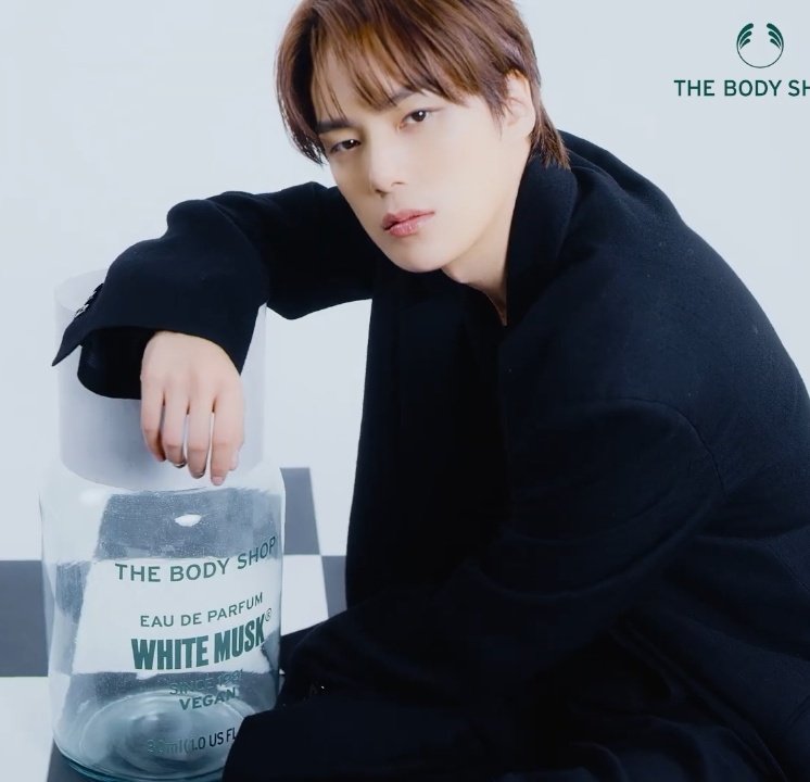 mhrated's tweet photo. the most handsome man on earth #민혁 https://t.co/V6MyQcXtJV