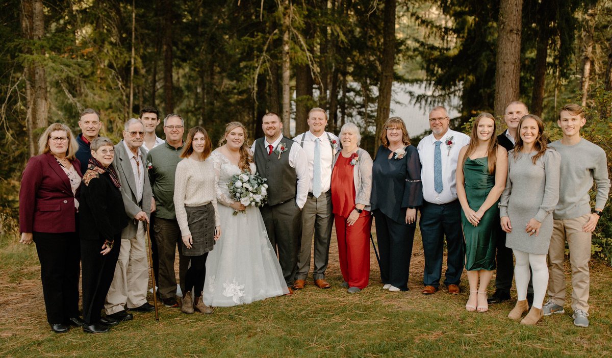 #Happilyevansafter Oct 16 photos are in!  💕Hayden and Jess