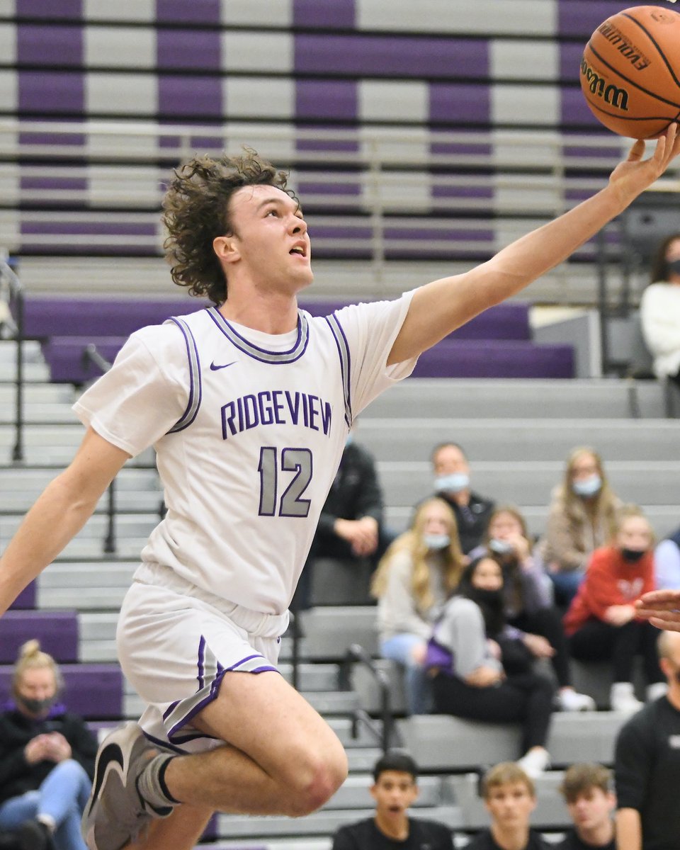 <a href="/JeremiahSc16/">Jeremiah Schwartz</a> <a href="/RidgeviewBaske1/">RidgeviewBasketball</a>