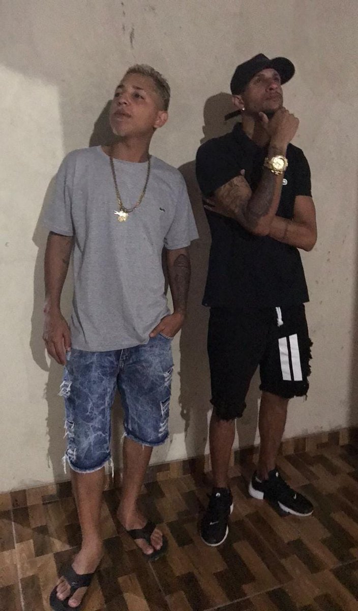 Os menininhos da sacanagem 😎