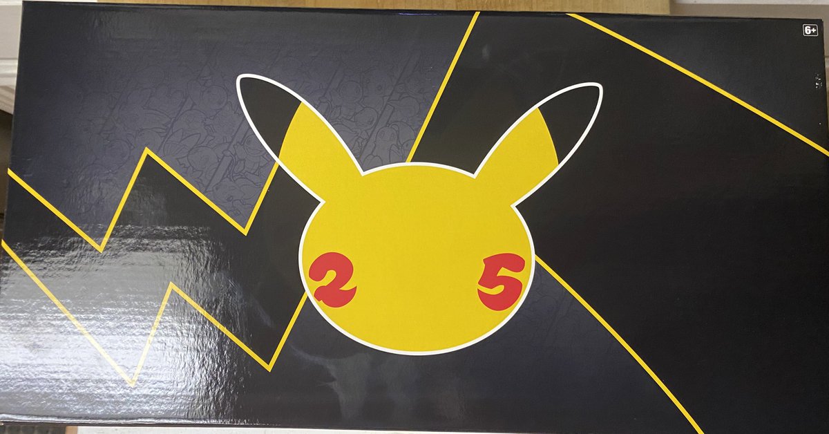 M_Overture's tweet photo. Treated myself, this was hard to find at retail but i finally got one #pokemoncelebrations #pokemon #primecollection https://t.co/unK6EM0q0j