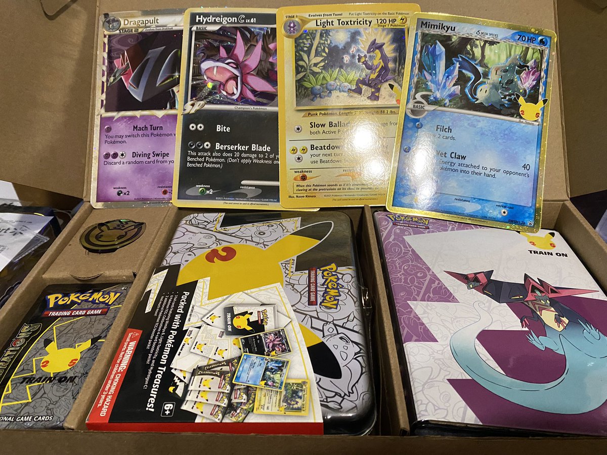 M_Overture's tweet photo. Treated myself, this was hard to find at retail but i finally got one #pokemoncelebrations #pokemon #primecollection https://t.co/unK6EM0q0j