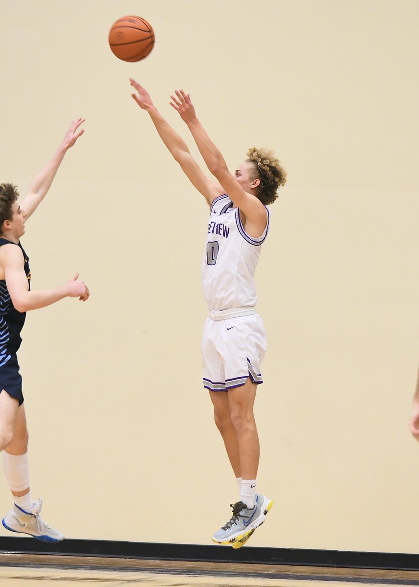 <a href="/RidgeviewBaske1/">RidgeviewBasketball</a> announcer:  “he wears number 10, but he’s known for his 3’s…”