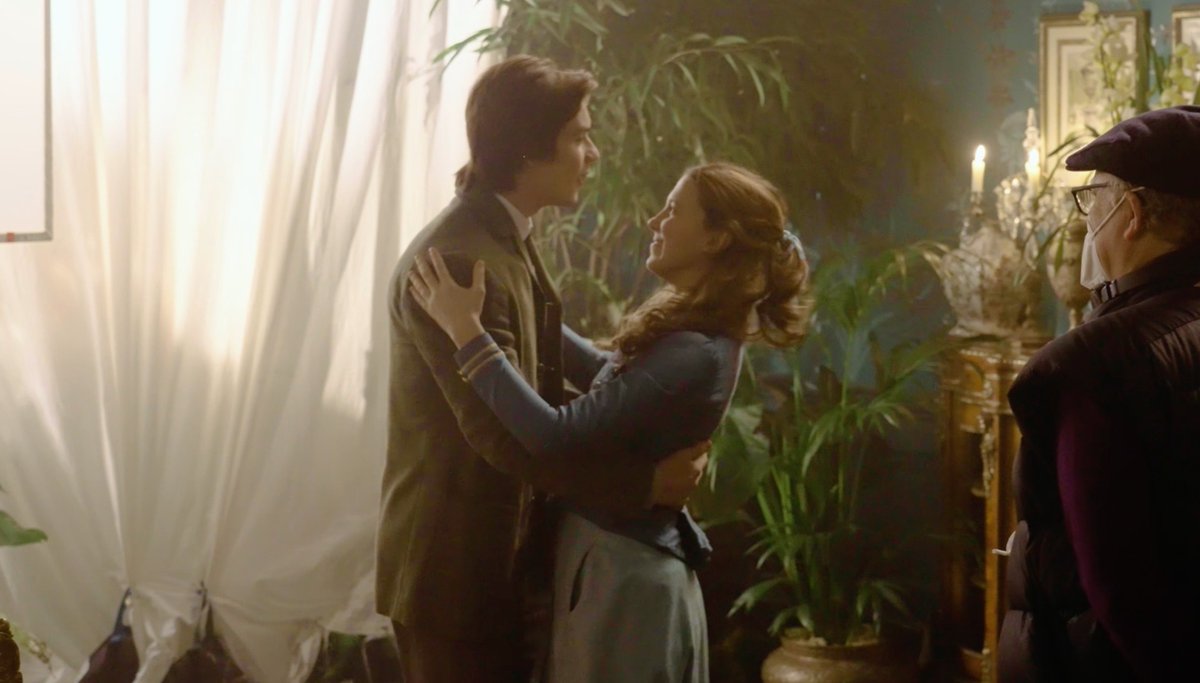 Netflix завершил съемки сиквела «Энолы Холмс»