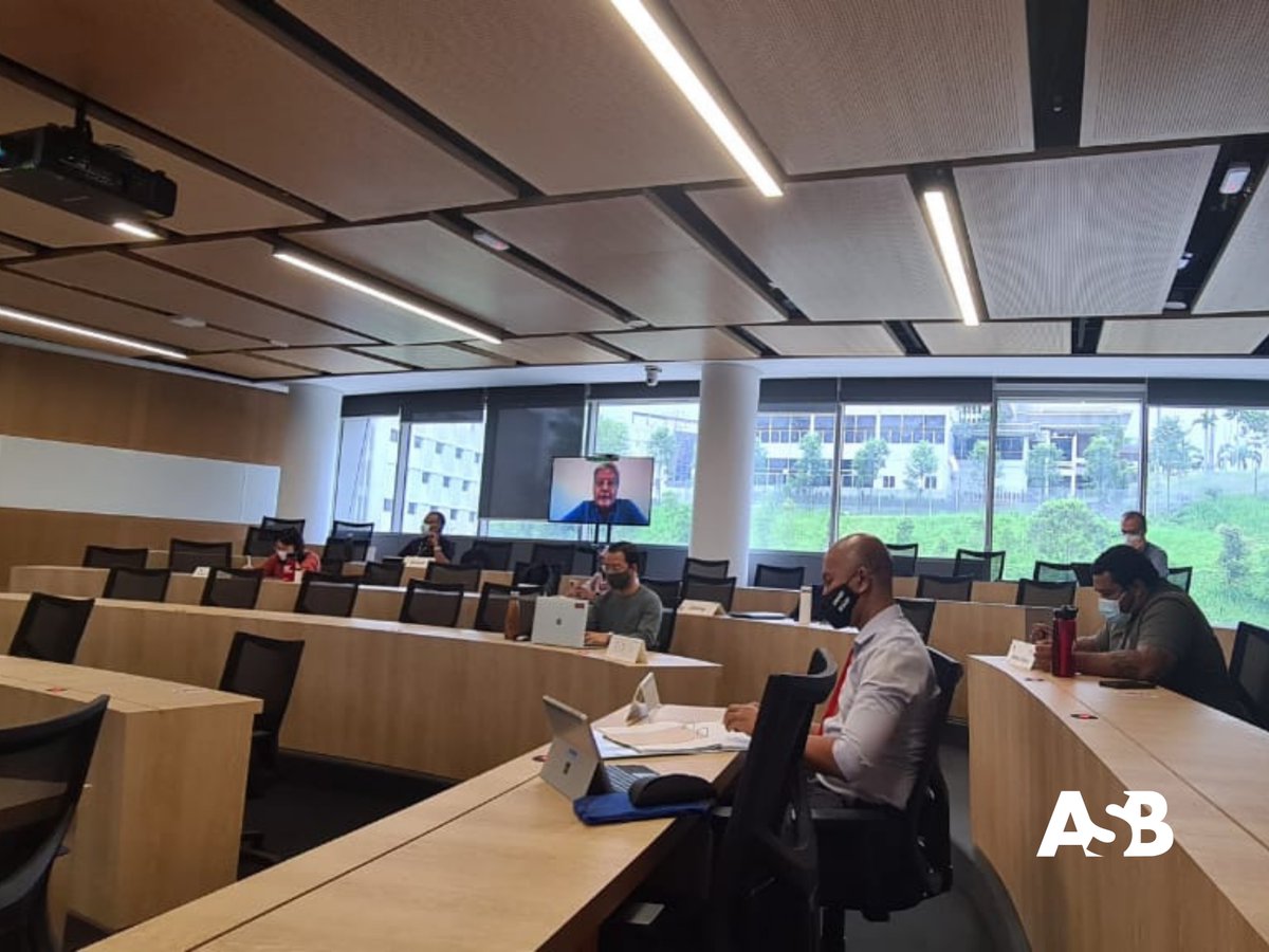 ASBedu_official's tweet photo. It's back to school for our #MBA and #MasterofCentralBanking students this week! We are excited to welcome our students back in #hybrid mode, following safety protocols while ensuring our "Zoomers" online don't get left out of the experience as well. 
#smartXsharp #onlyatASB https://t.co/GSfGrKGC6q