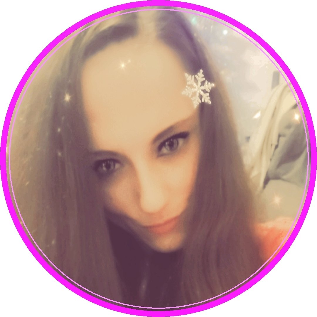 ѕмιℓєу мιℓєу| мιℓєу ℓσνєяι∂gє (@mrsmileyreigns) on Twitter photo 
