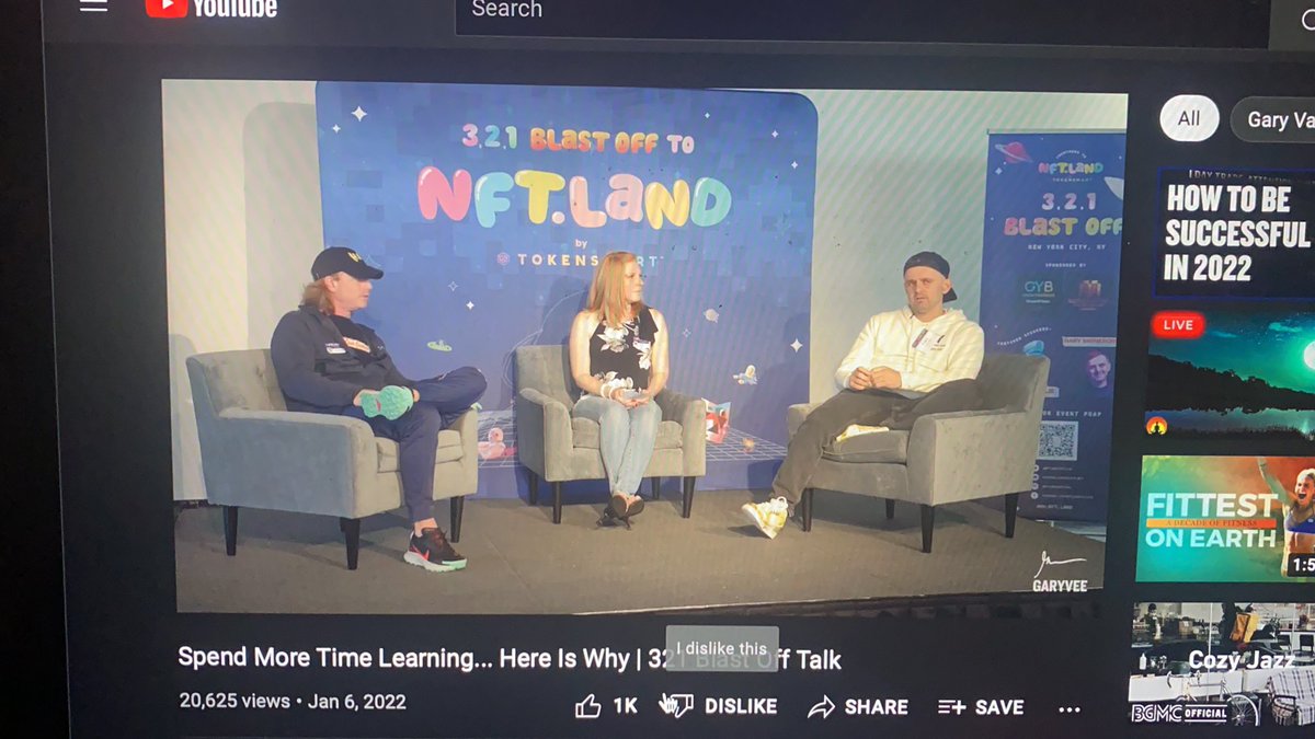 ernie2610's tweet photo. @garyvee Literally what your saying here https://t.co/3ZK4vP1mcK