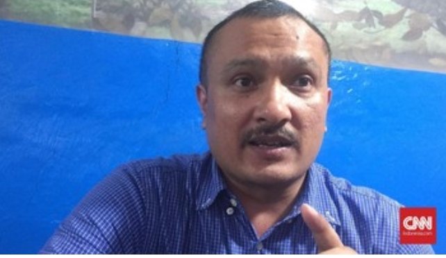 SAH!!
selesai gelar perkara Ferdinand di ancam Pasal 45 (a) Ayat 2 jo Pasal 28 Ayat 2 Undang-Undang Nomor 11 Tahun 2008 tentang ITE subsider Pasal 14 Ayat 1 dan  2 KUHP
Yang bilang bukan SARA dan pidana. 
Segera minta maaf dan cium tangan  . 
Memalukan